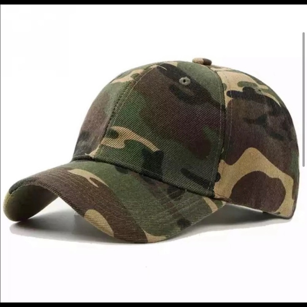 Camo baseball cap